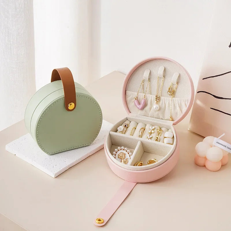 Mini boîte à bijoux en cuir, douce et organisée - Chandore