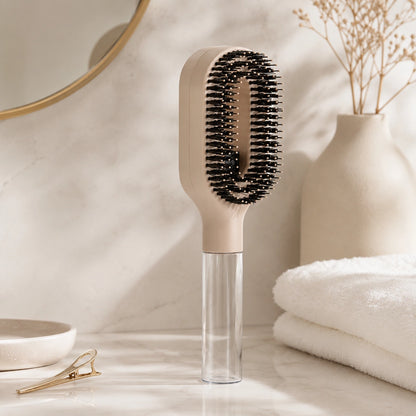 Brosse pulvérisatrice en situation coiffage quotidien